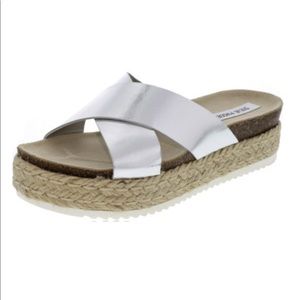 STEVE MADDEN ARRAN SILVER METALLIC ESPADRILLE
